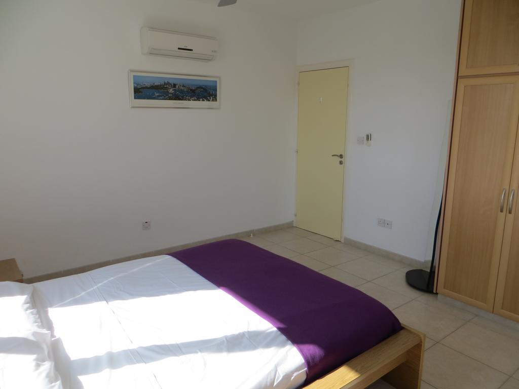 Melania Apartment Paphos Eksteriør billede